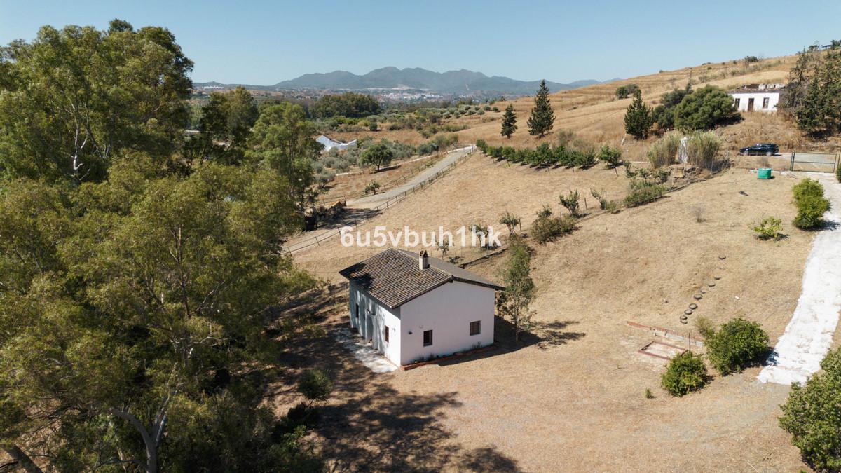Villa Finca in C&aacute;rtama