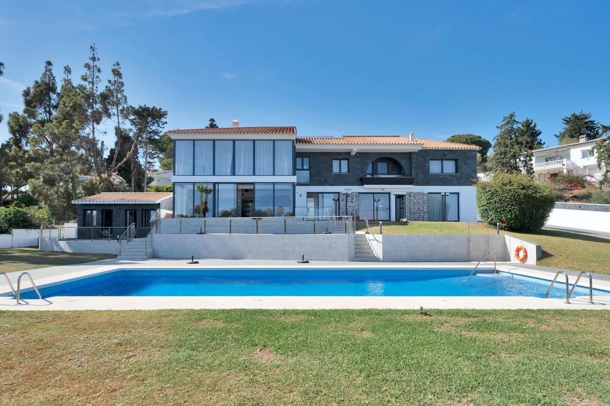 Villa Detached in El Chaparral