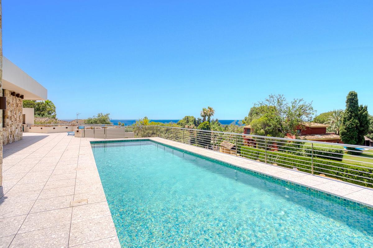 Villa Detached in Elviria