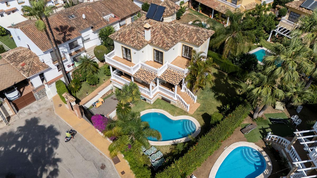 Villa Detached in Sierrezuela