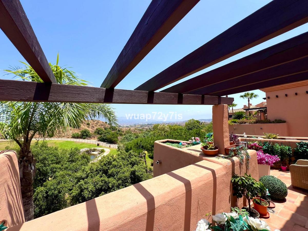 Apartment Penthouse in La Mairena