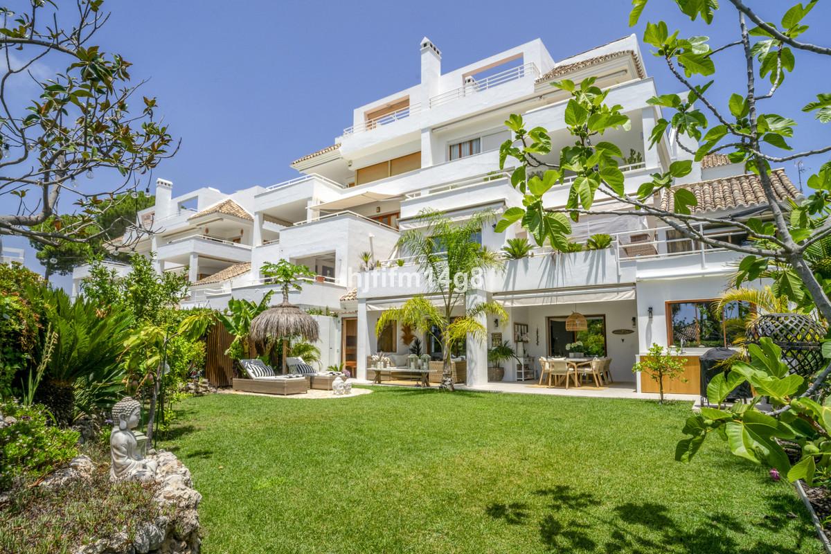 Apartment Ground Floor in Nueva Andalucía
