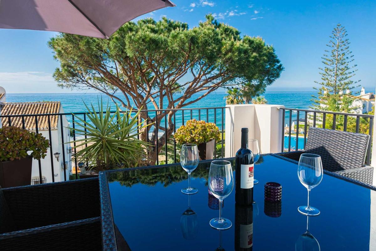 Apartment Duplex in Calahonda