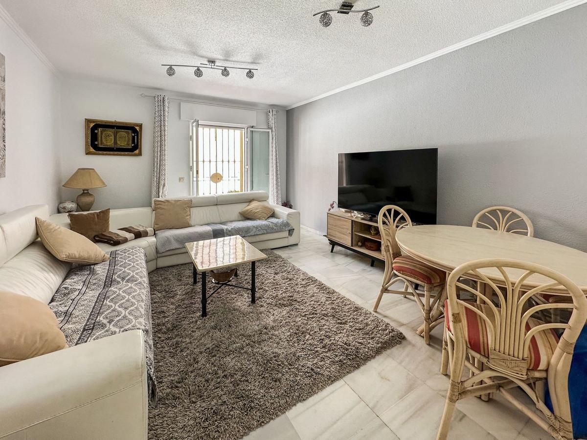 Apartment Middle Floor in San Luis de Sabinillas