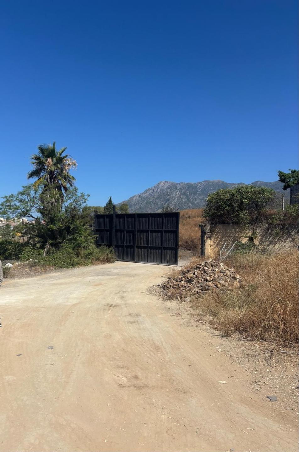 Plot Commercial in Marbella