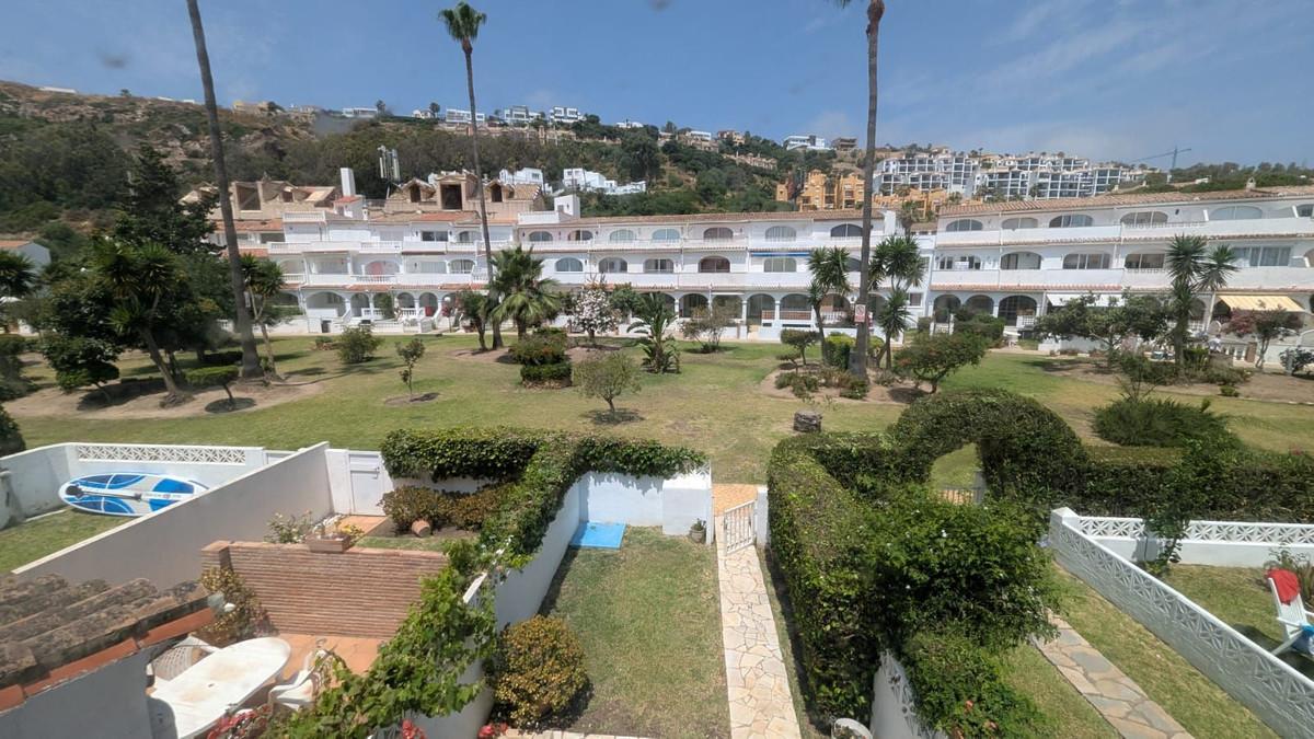 Townhouse Terraced in San Luis de Sabinillas
