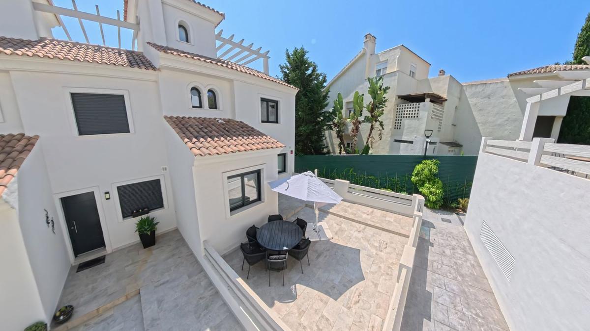 Townhouse Terraced in Estepona