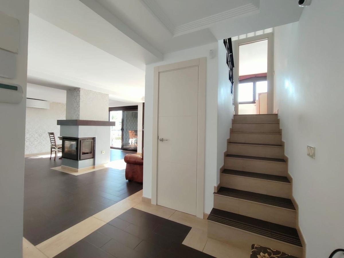 Apartment Penthouse Duplex in Estepona