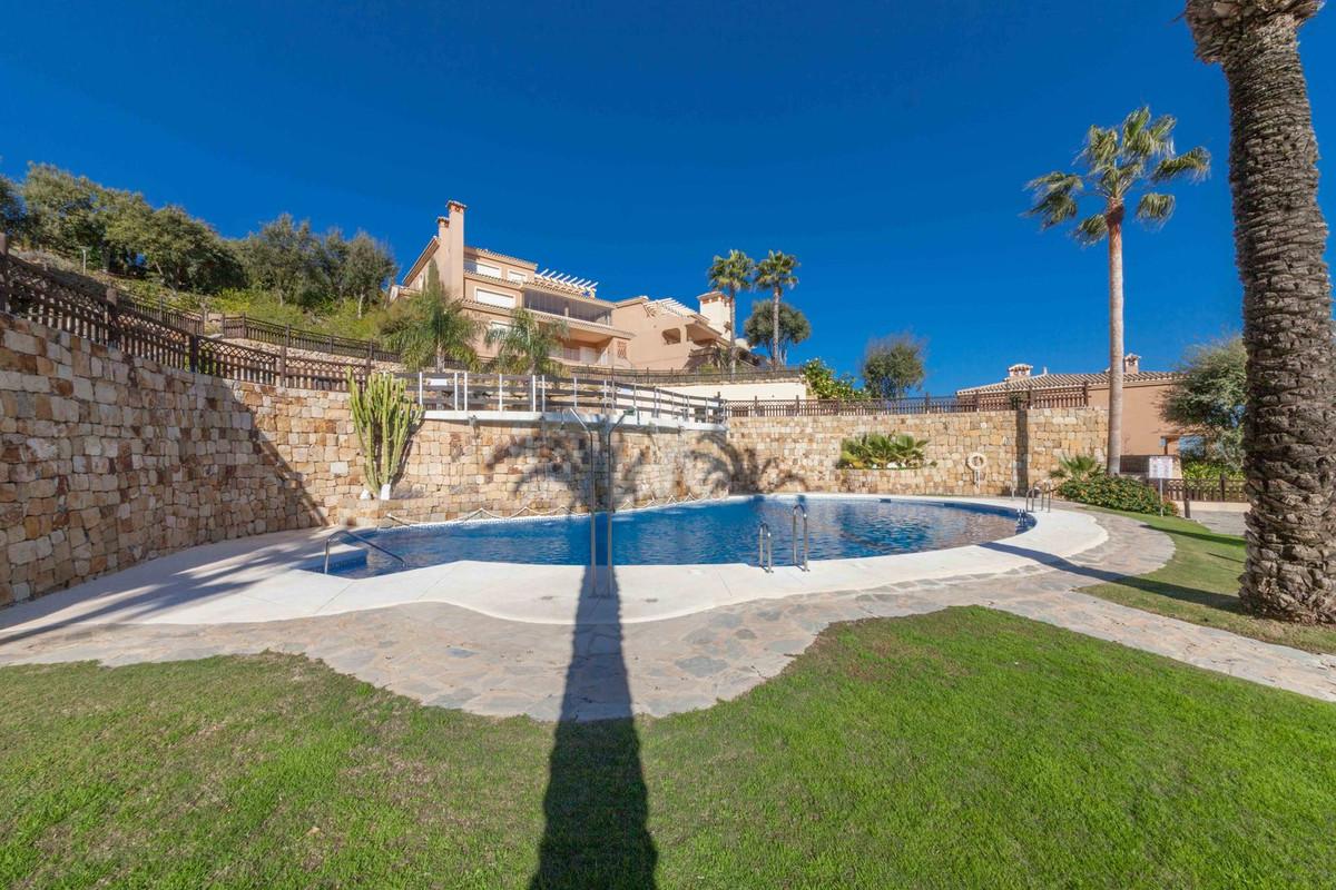 Apartment Penthouse in La Mairena