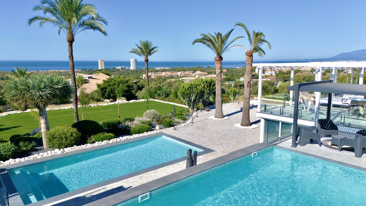 Villa Detached in Elviria