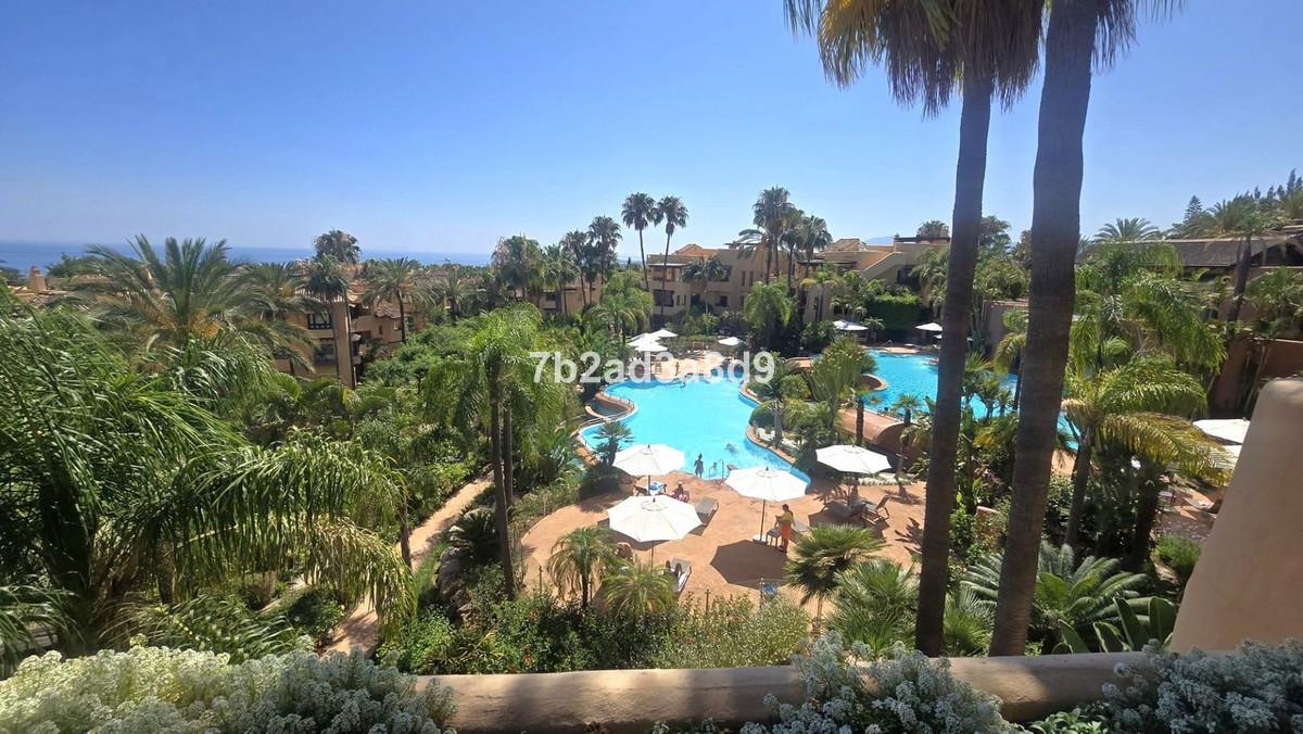 Apartment Penthouse in The Golden Mile