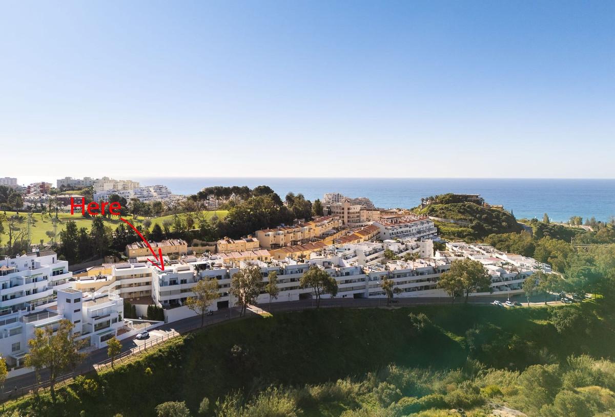 Apartment Penthouse in Torrequebrada