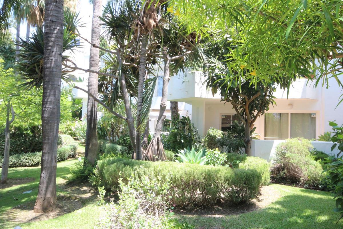 Apartment Ground Floor in Reserva de Marbella