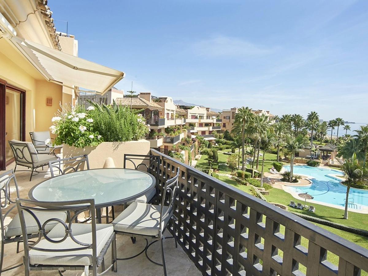 Apartment Penthouse Duplex in Estepona