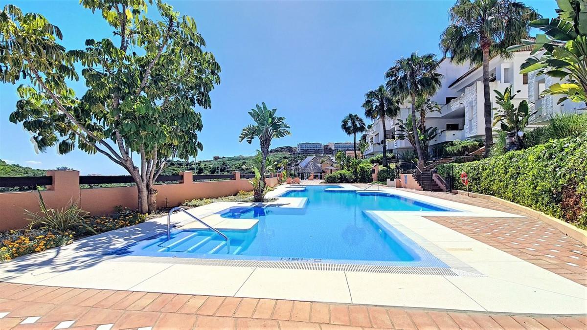 Apartment Penthouse in Manilva