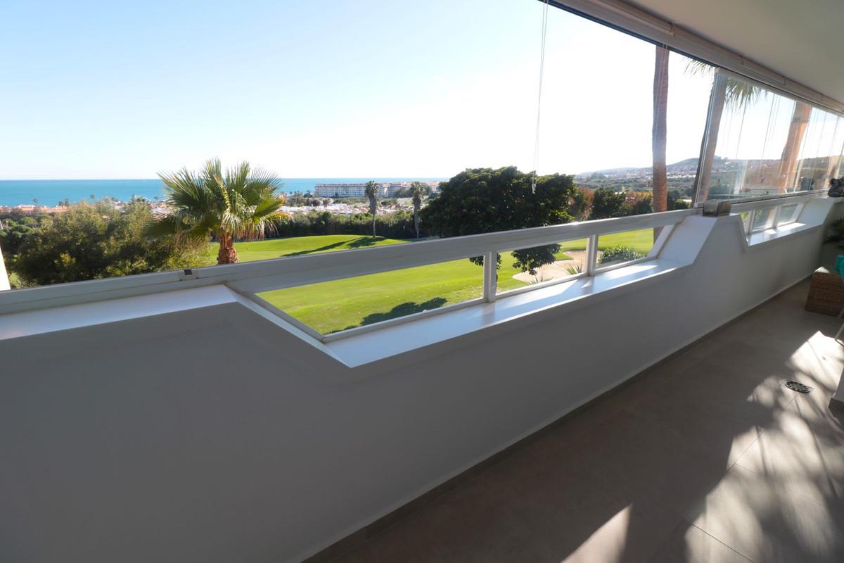 Apartment Middle Floor in Casares Playa