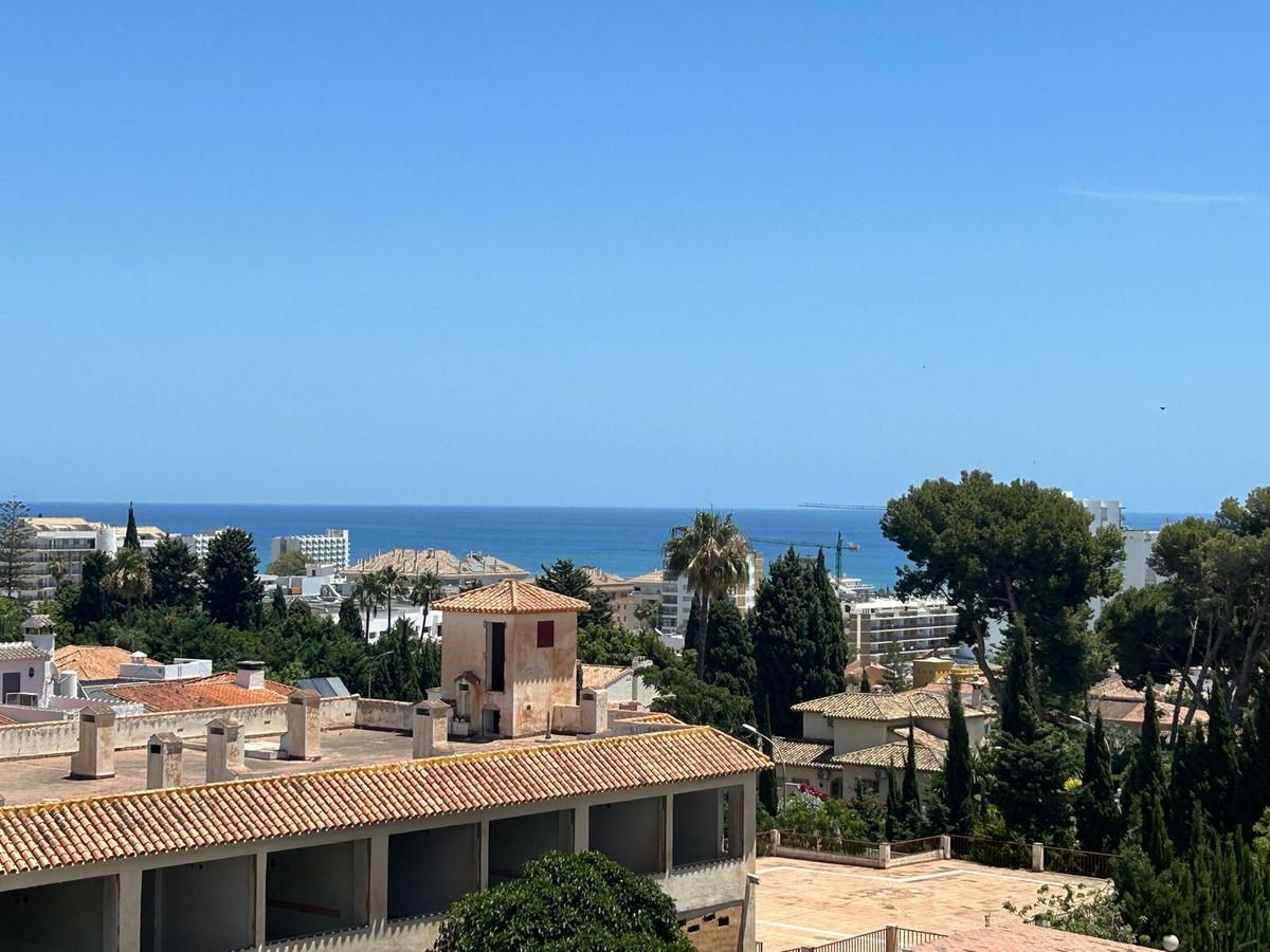 Apartment Middle Floor in Benalmadena Costa