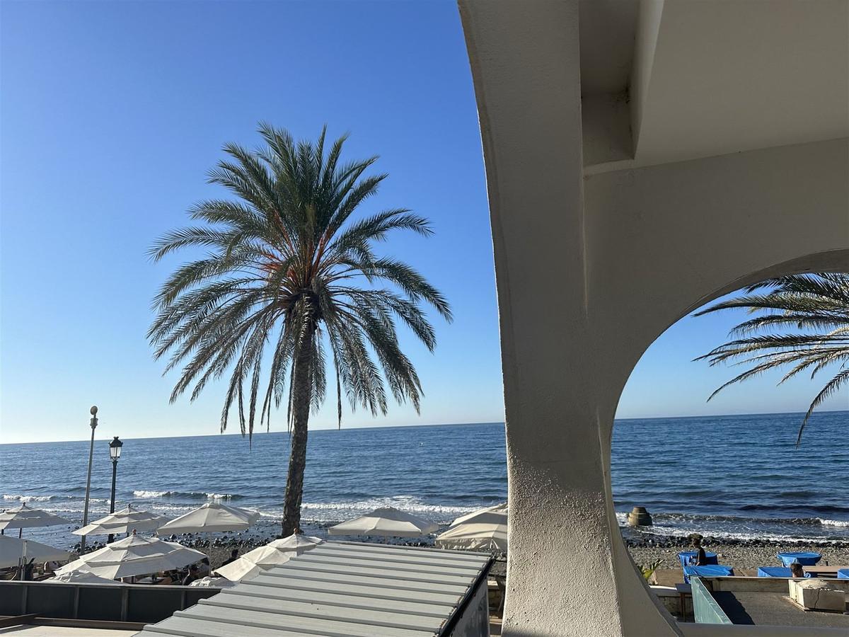 Apartment Middle Floor in San Pedro de Alcántara
