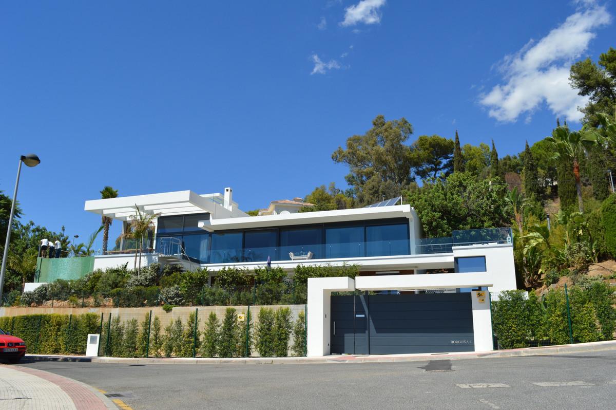 Villa Detached in Marbella