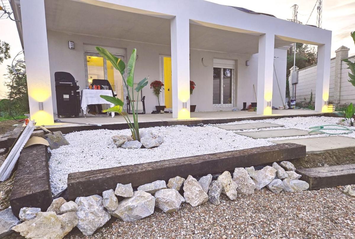 Villa Detached in Cerros del Aguila