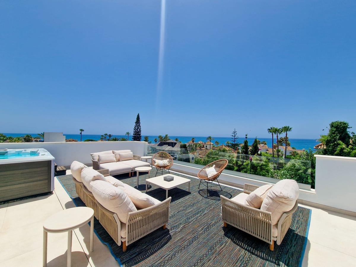 Villa Detached in El Rosario