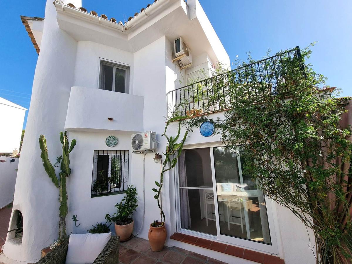 Villa Semi Detached in Calahonda