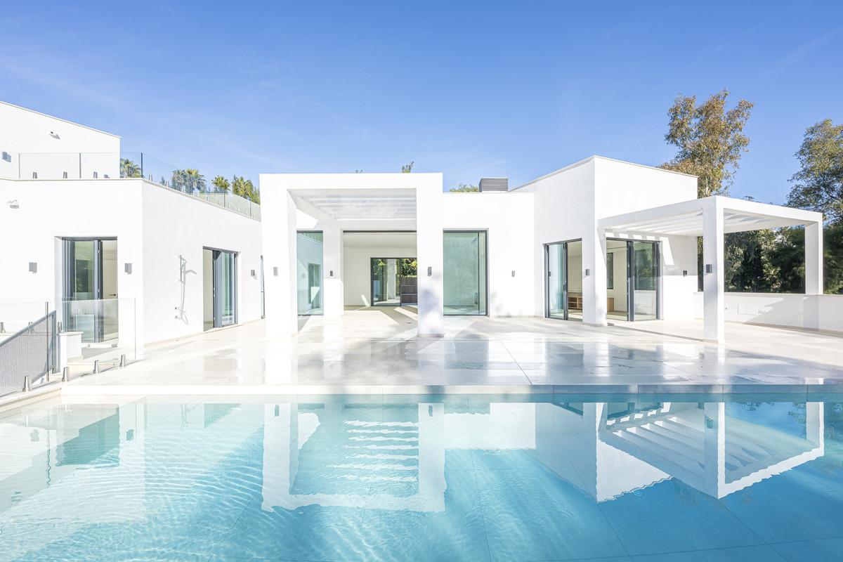 Villa Detached in Sotogrande Alto