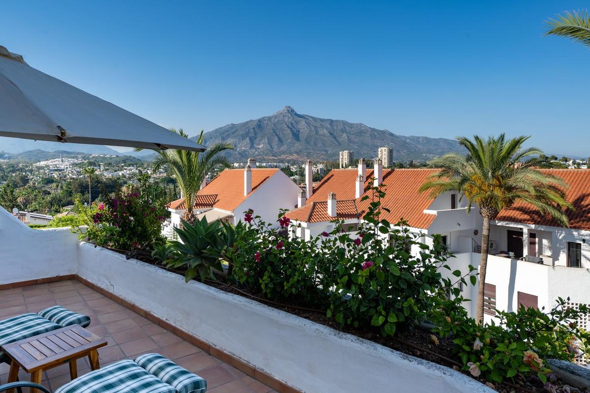 Apartment Middle Floor in Marbella