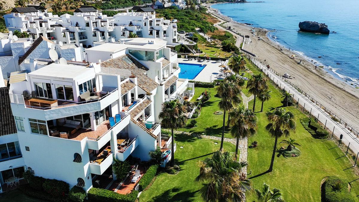 Apartment Penthouse Duplex in Casares