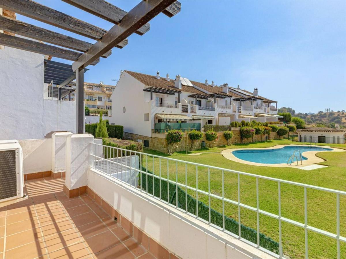 Villa Semi Detached in Marbella