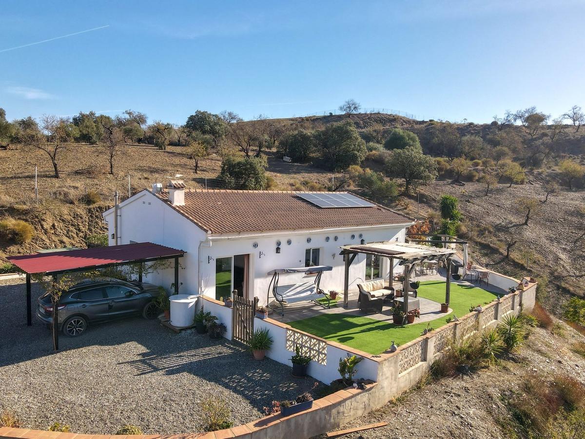 Villa Detached in Tolox