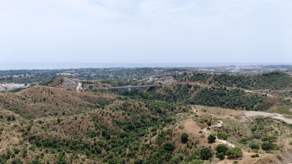 Plot Land in Benahavís