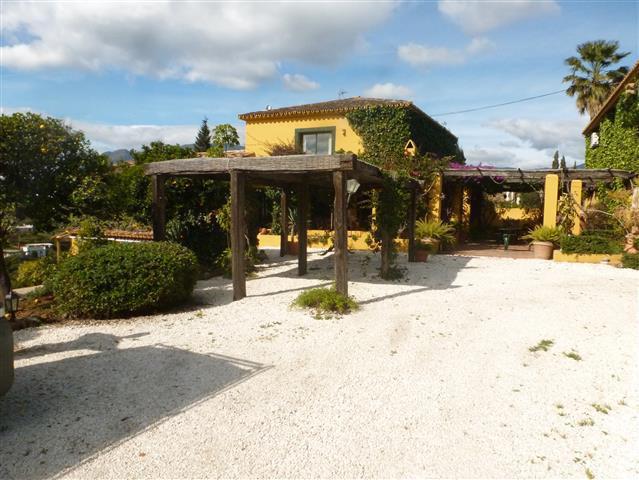 Villa Detached in Estepona