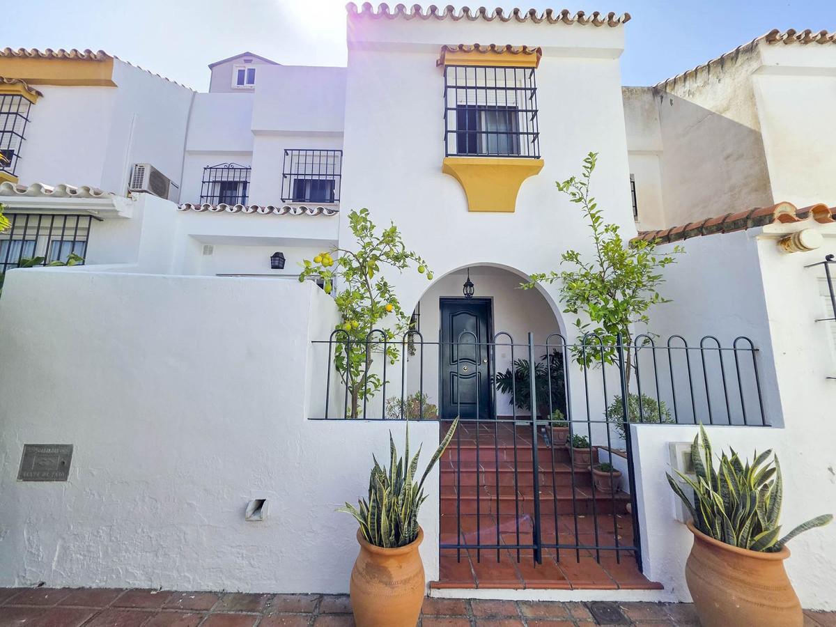 Townhouse Terraced in Casares Playa