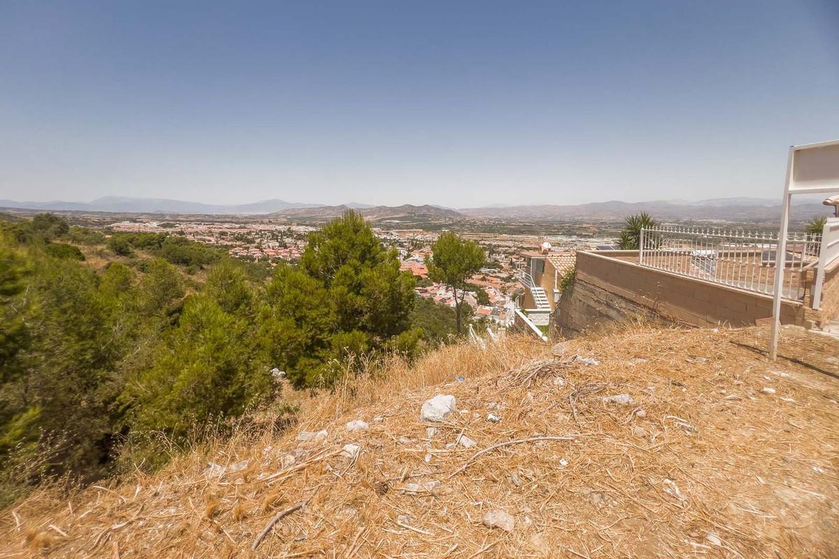 Plot Residential in Alhaurín de la Torre