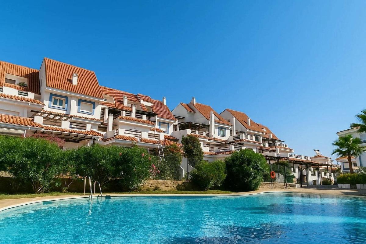 Apartment Ground Floor in La Duquesa