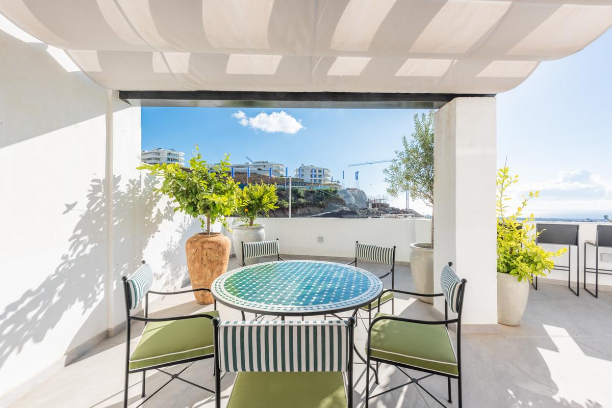Apartment Middle Floor in La Quinta