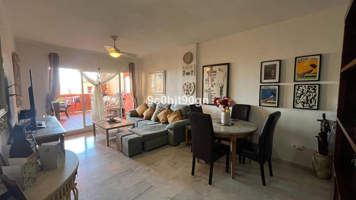 Apartment Middle Floor in Reserva de Marbella