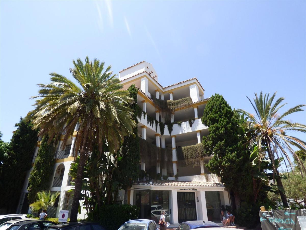 Apartment Middle Floor in Marbella