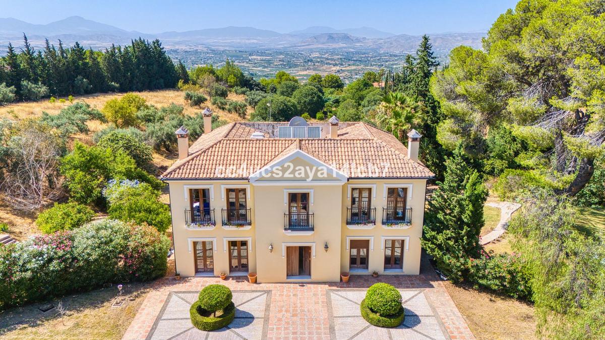 Villa Detached in Alhaurín el Grande
