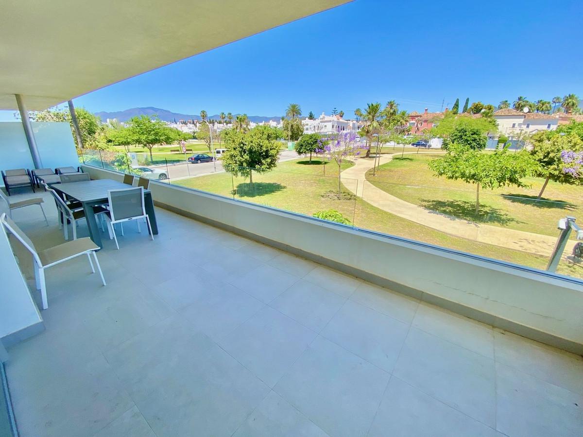 Apartment Middle Floor in Estepona