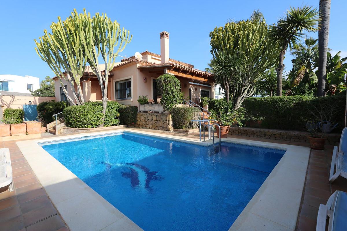 Villa Detached in Cabopino