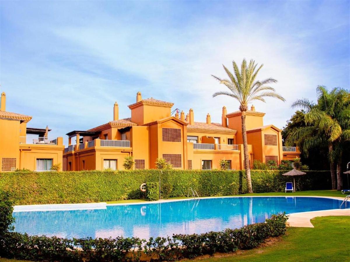 Apartment Ground Floor in Estepona