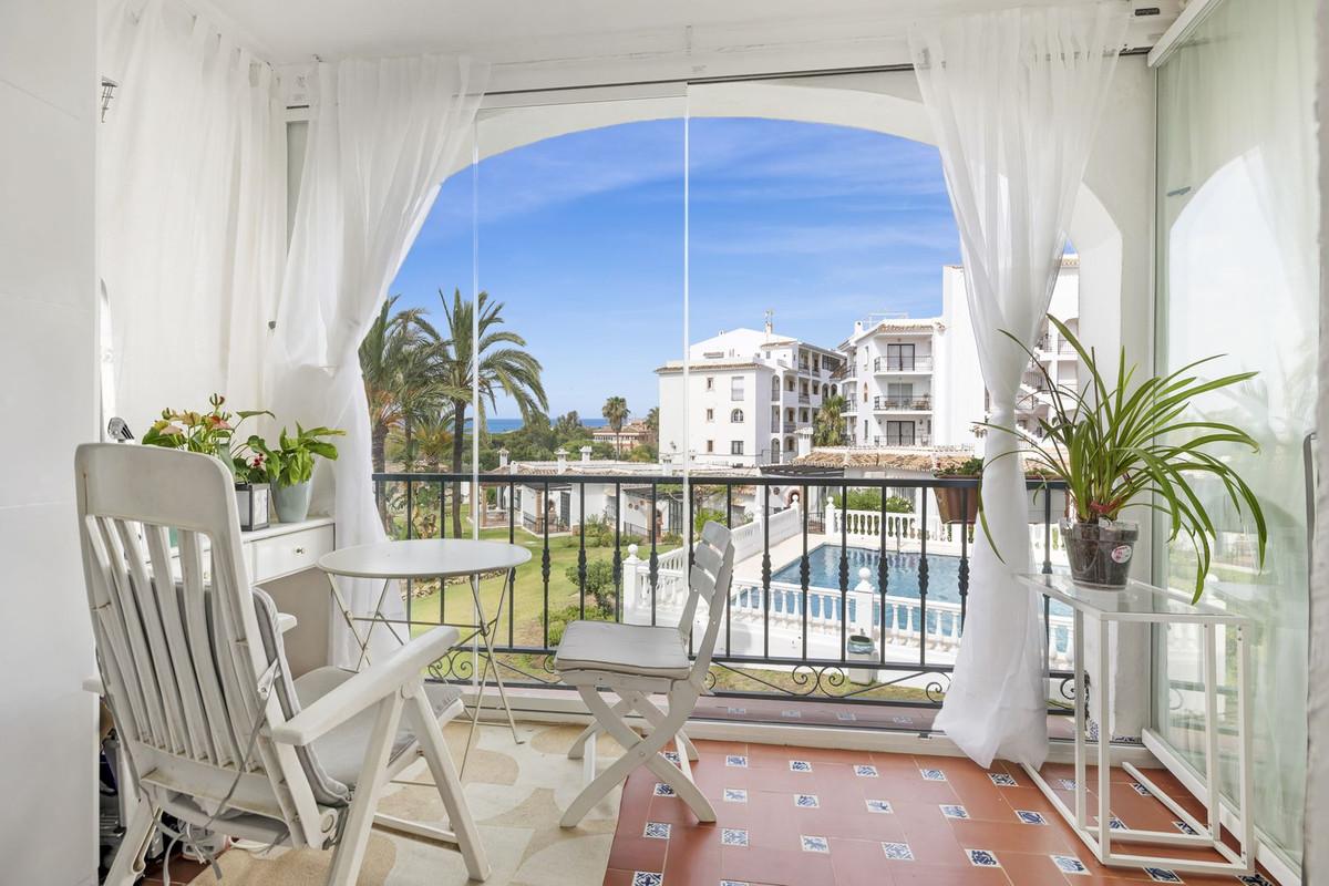 Apartment Middle Floor in Riviera del Sol
