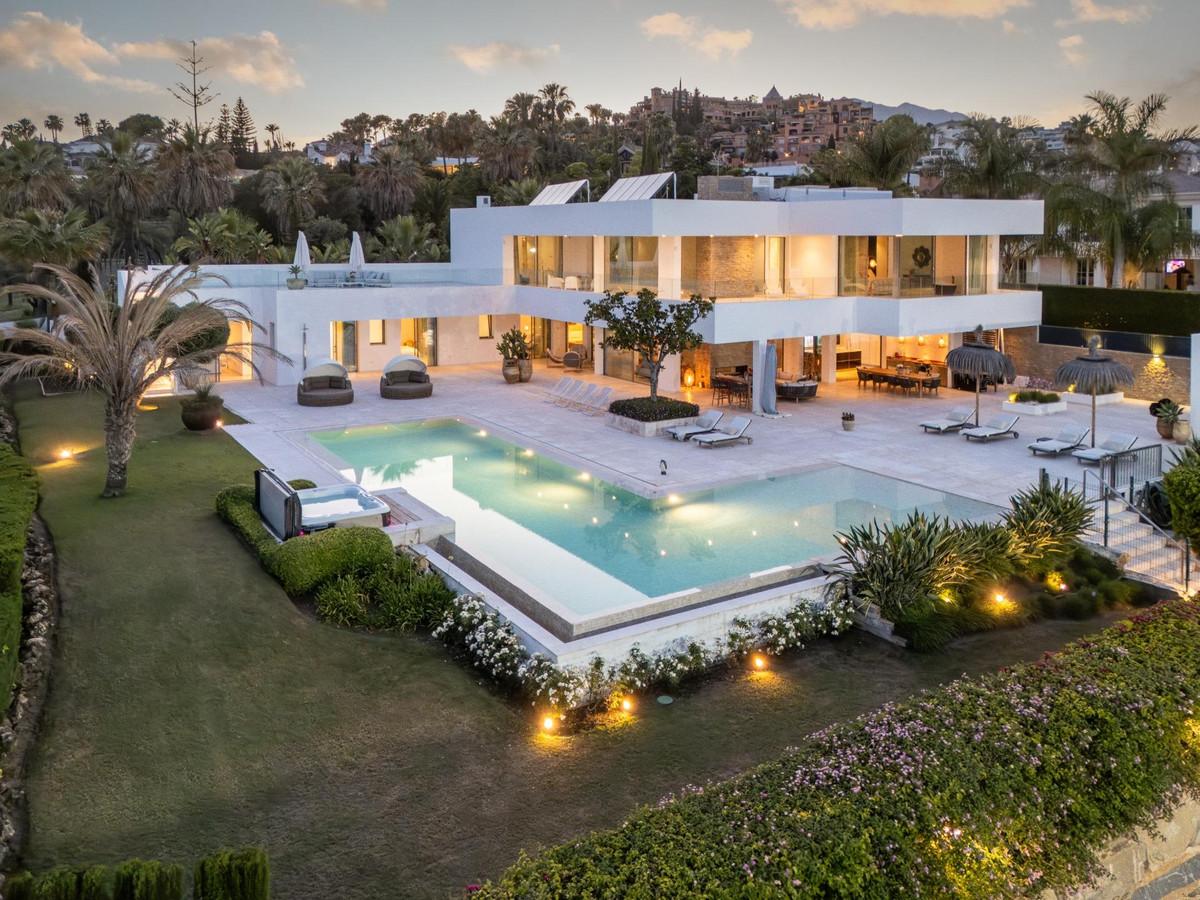 Villa Detached in Marbella