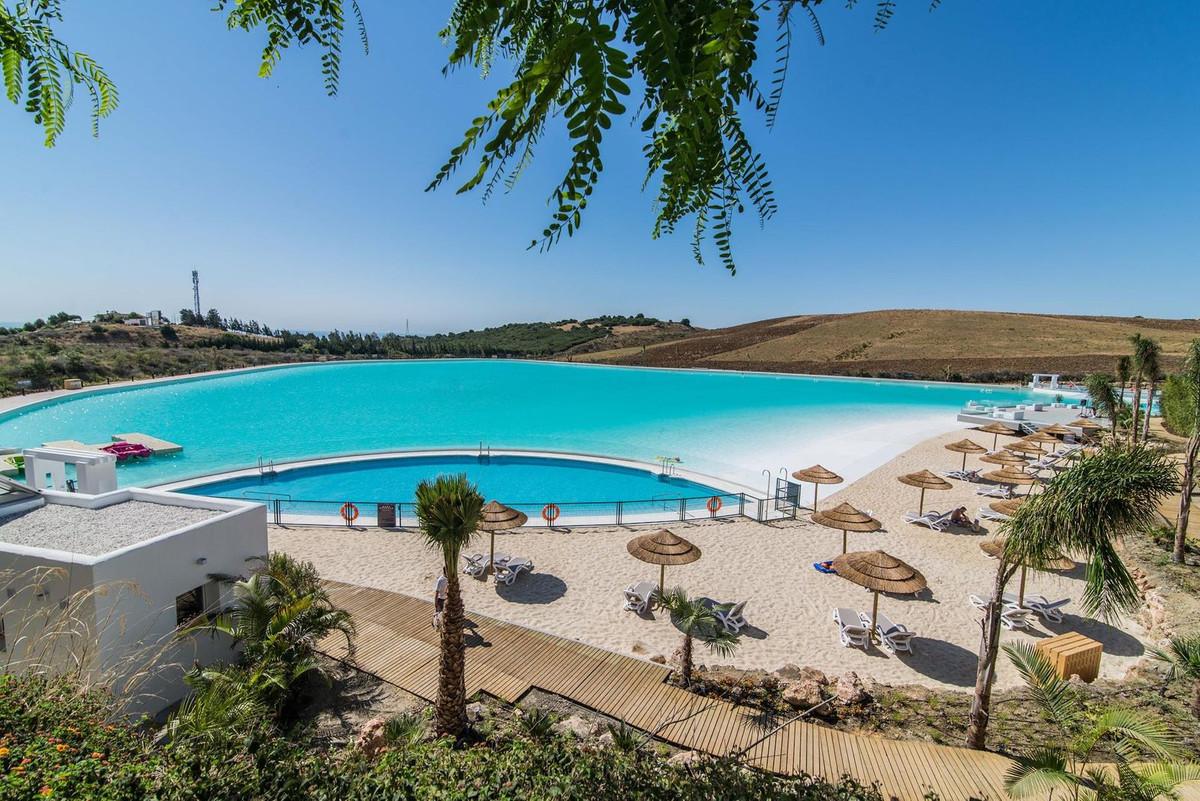 Apartment Middle Floor in Casares Playa