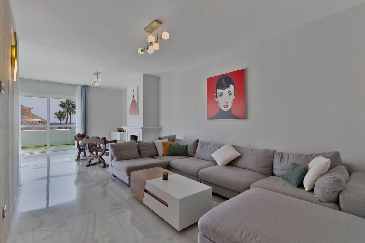 Apartment Penthouse in Bel Air