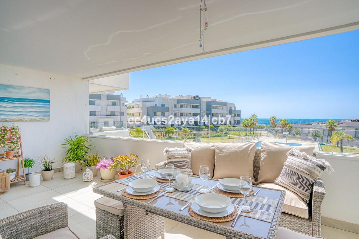 Apartment Middle Floor in Estepona