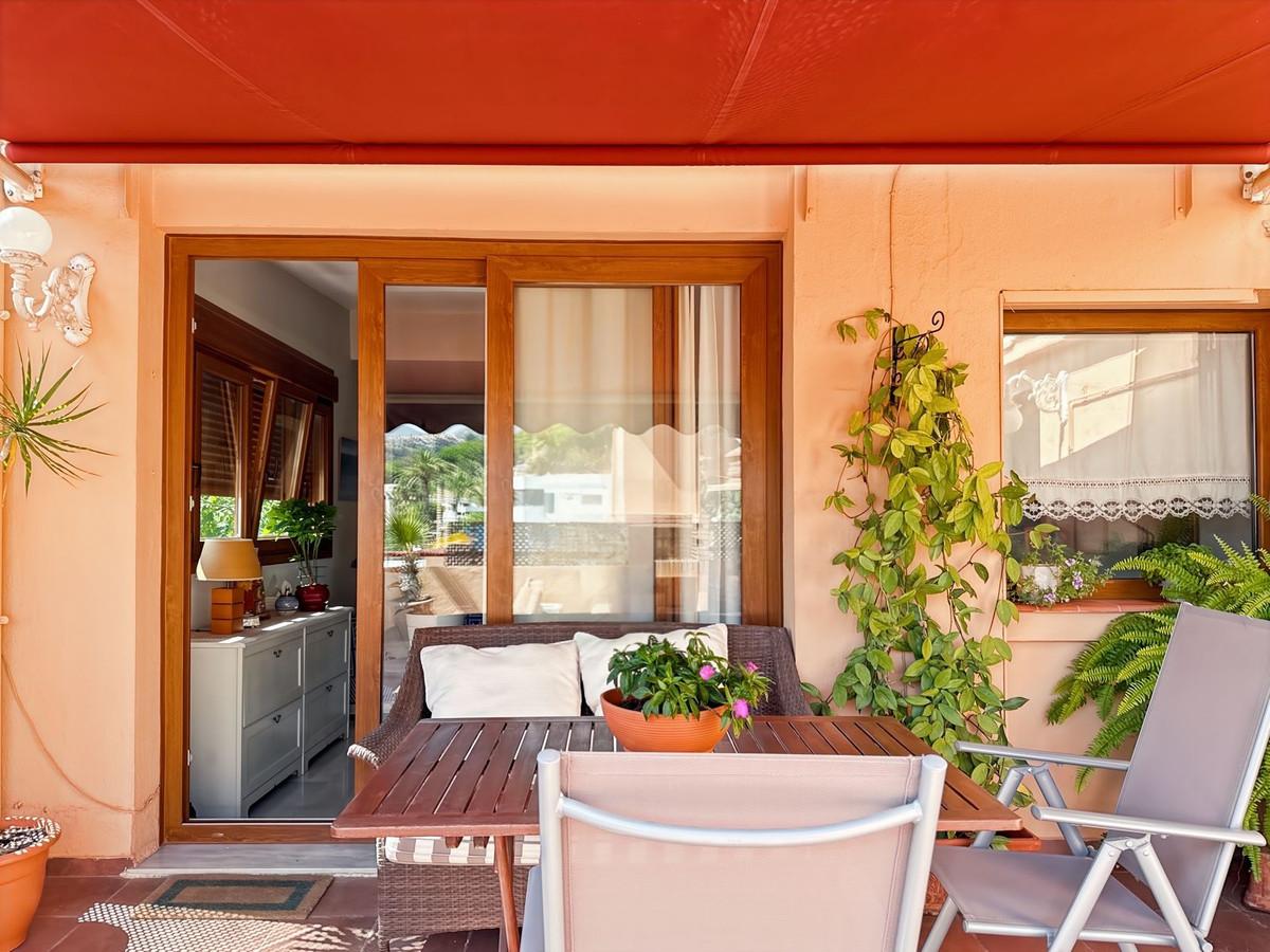 Apartment Penthouse in Limonar