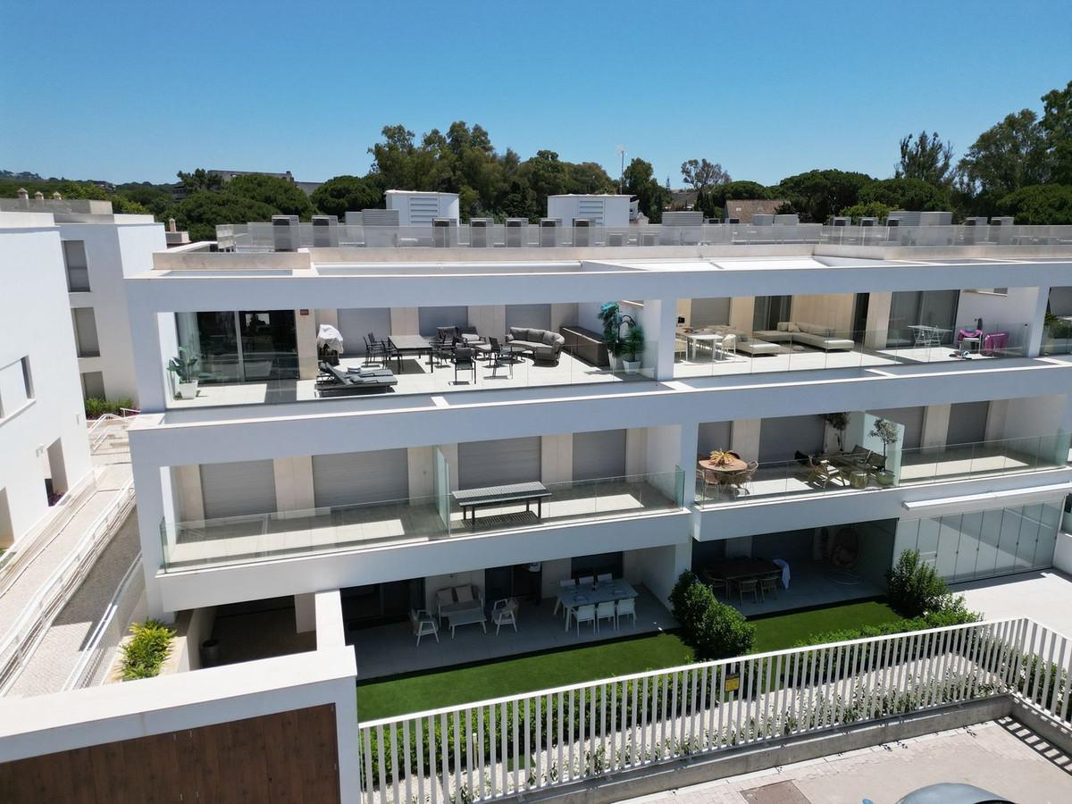 Apartment Ground Floor in Elviria